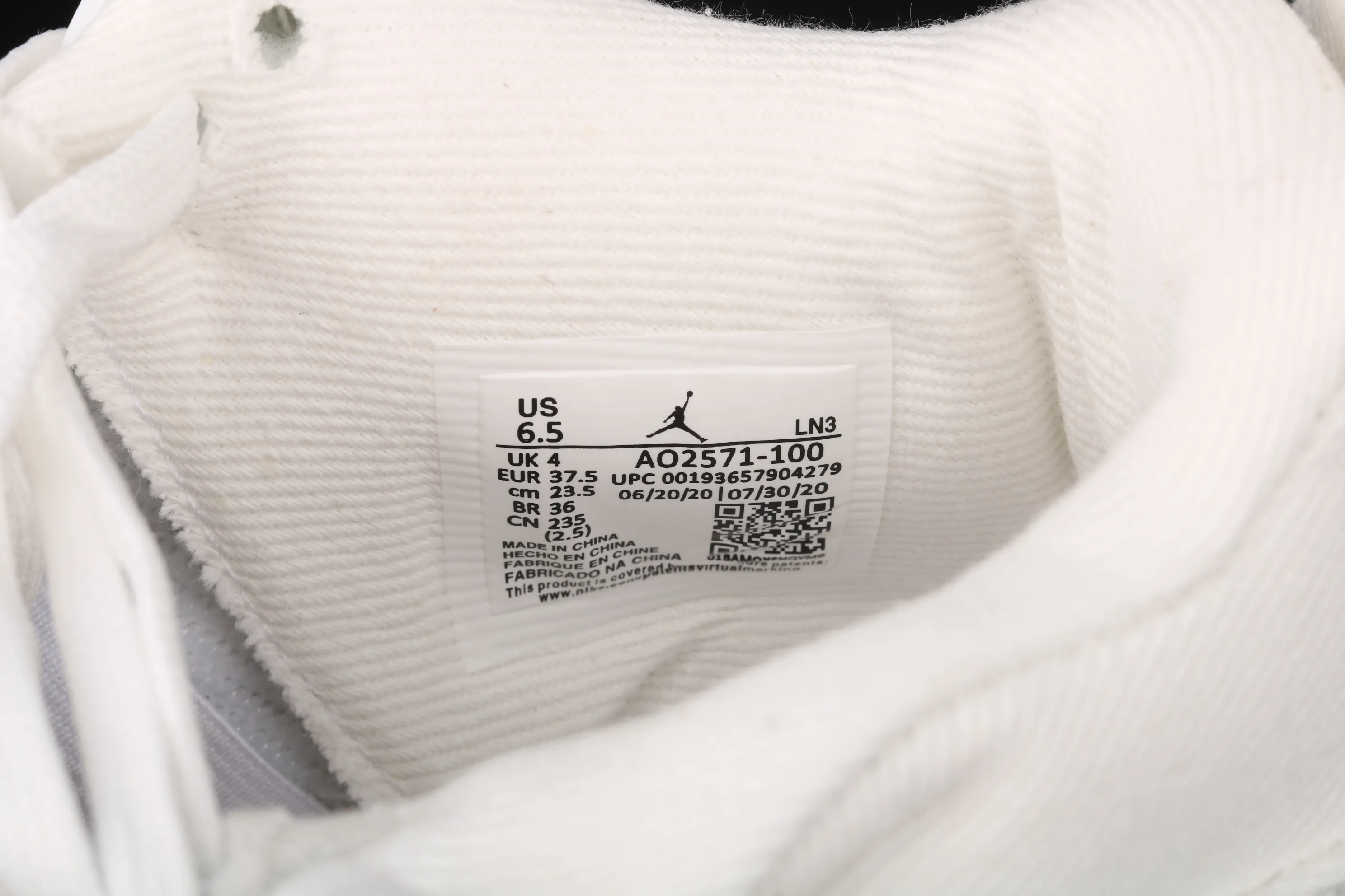 All categories Air Jordan Jordan series basketball shoes Air Jordan 4 G version Levi's x Air Jordan 4 AJ4 Joe 4 Levi's joint tannin white AO2571-100